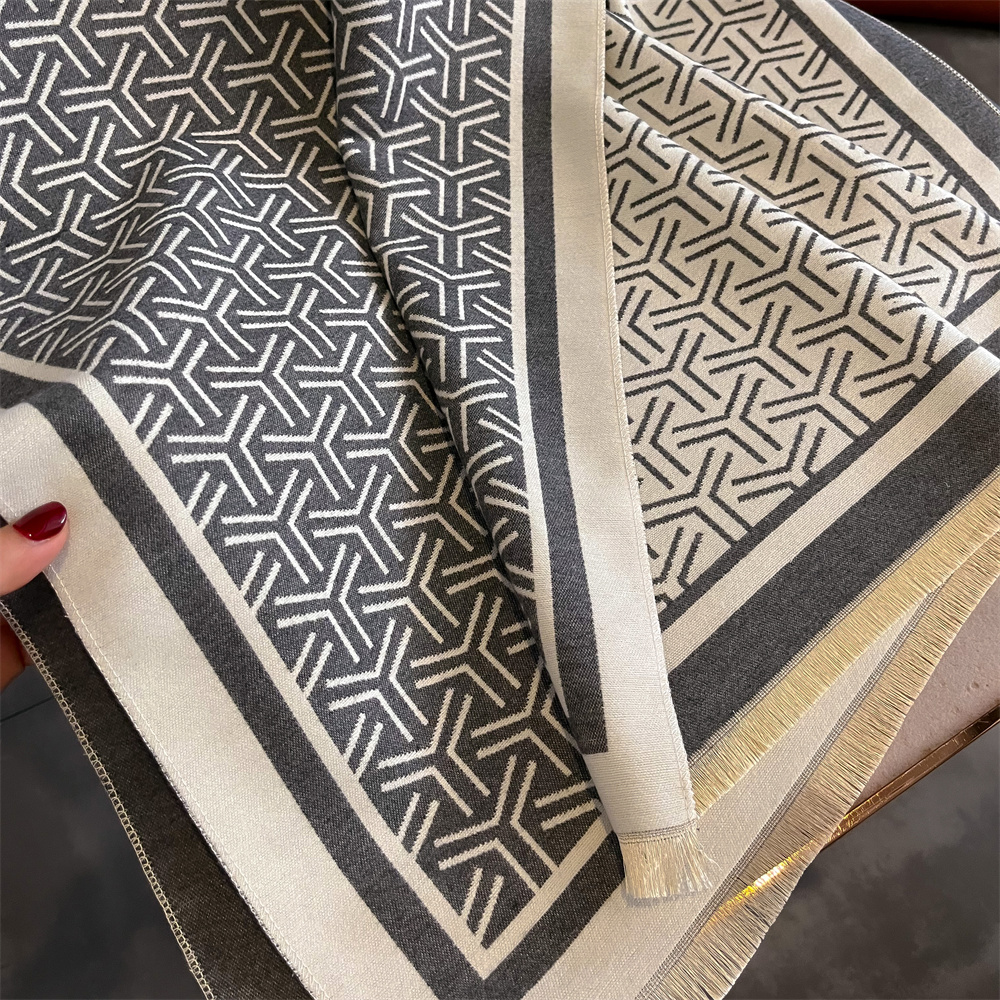 Luxury Cashmere Stripe Scarf W - đánh giá và giá Cashmere Pashmina Wrap
